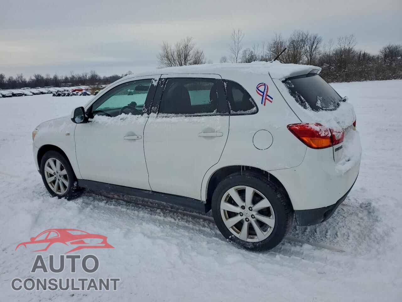 MITSUBISHI OUTLANDER 2014 - 4A4AP3AU7EE010983