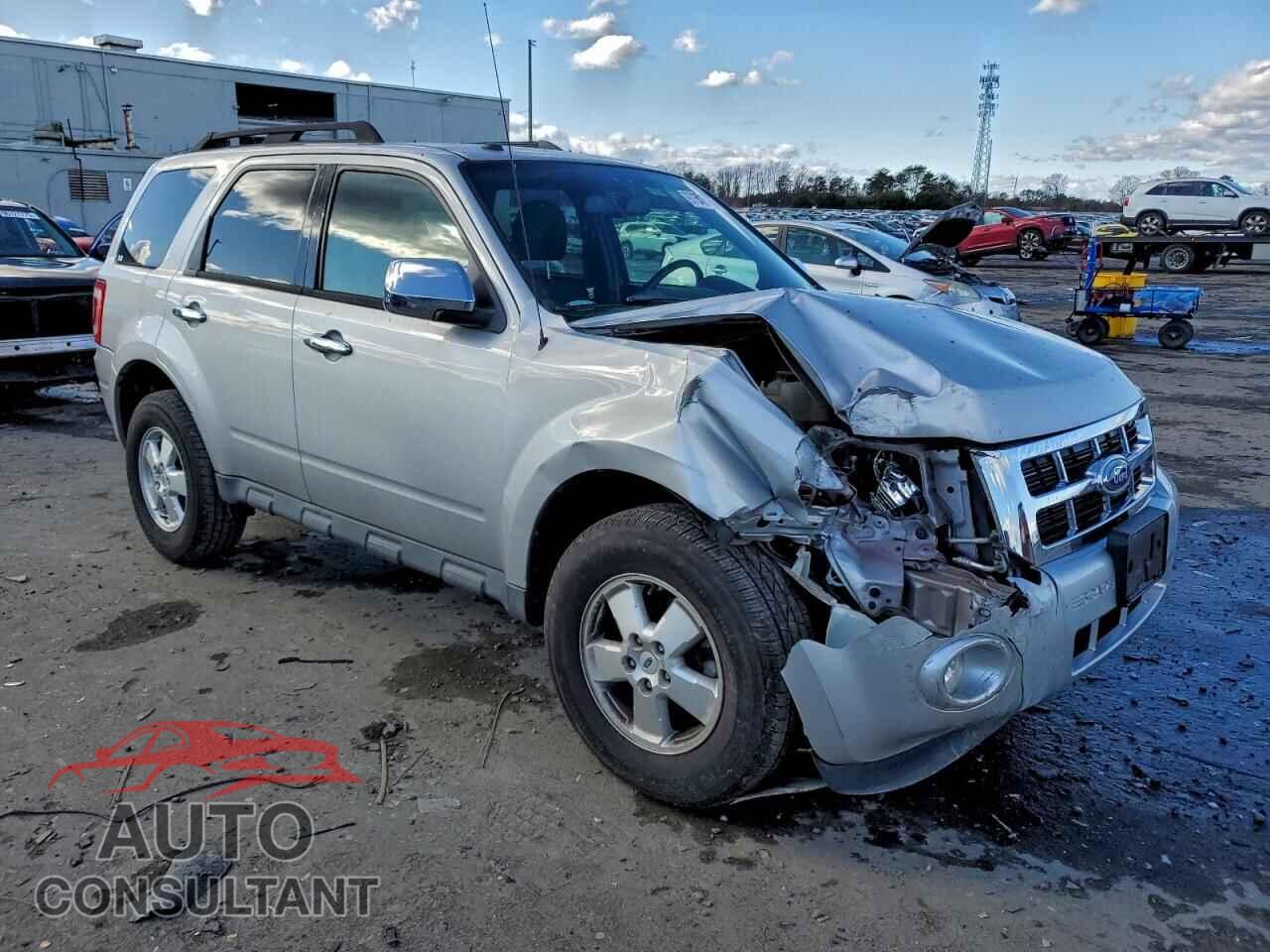 FORD ESCAPE 2011 - 1FMCU9D76BKB91729
