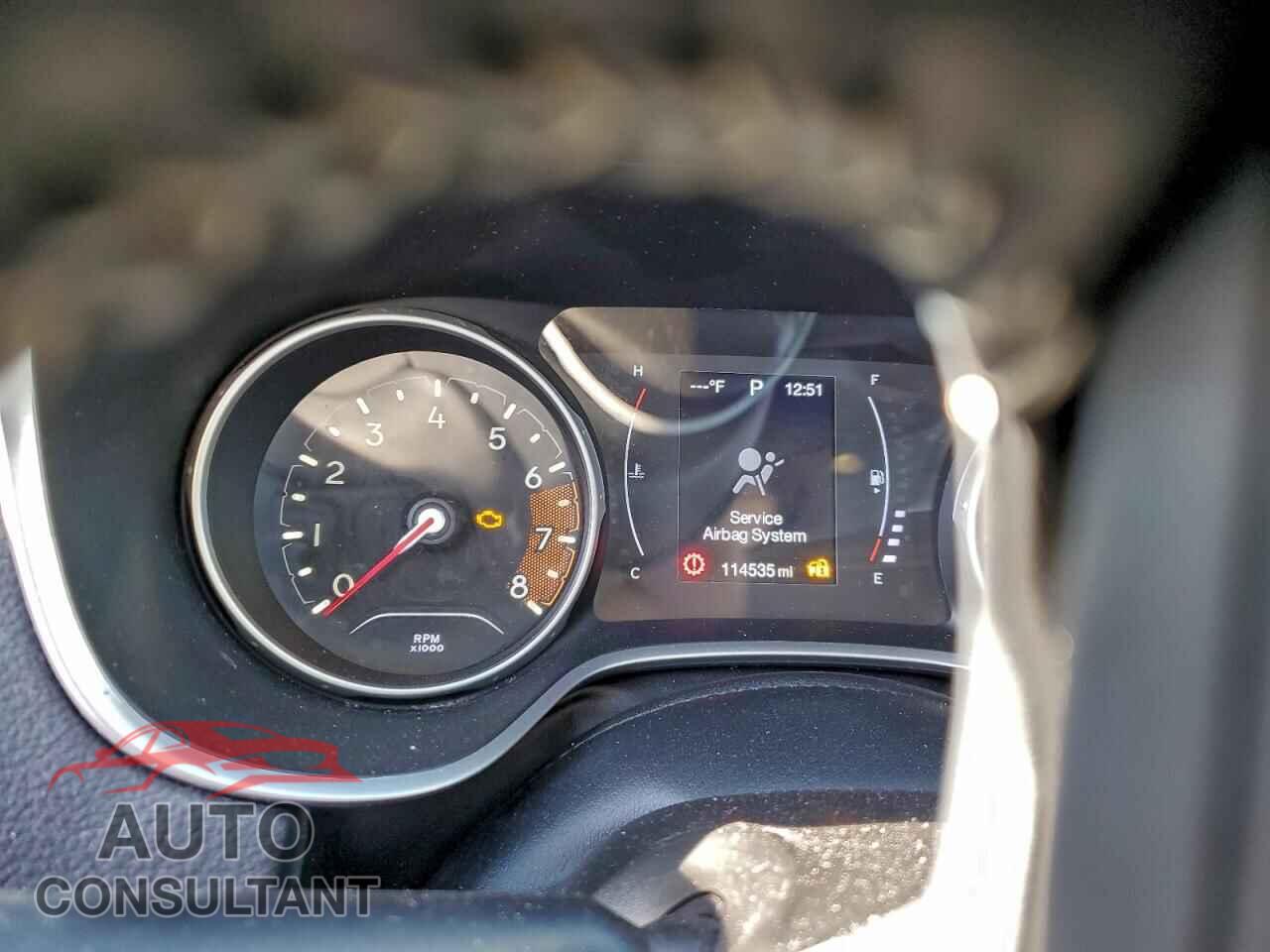 JEEP COMPASS 2018 - 3C4NJCBB7JT468461