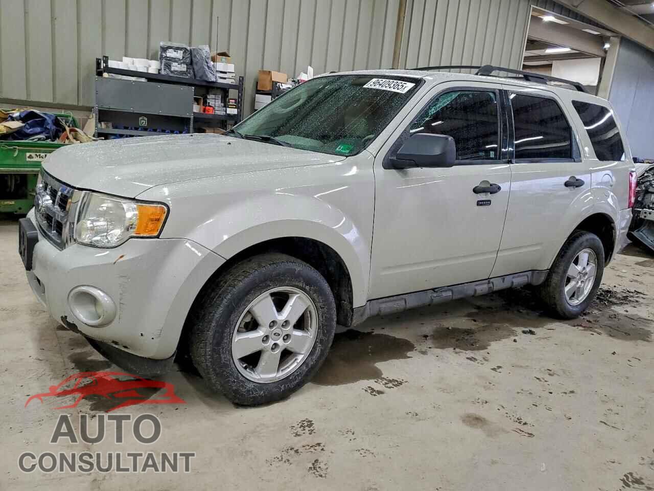 FORD ESCAPE 2009 - 1FMCU03759KC58201