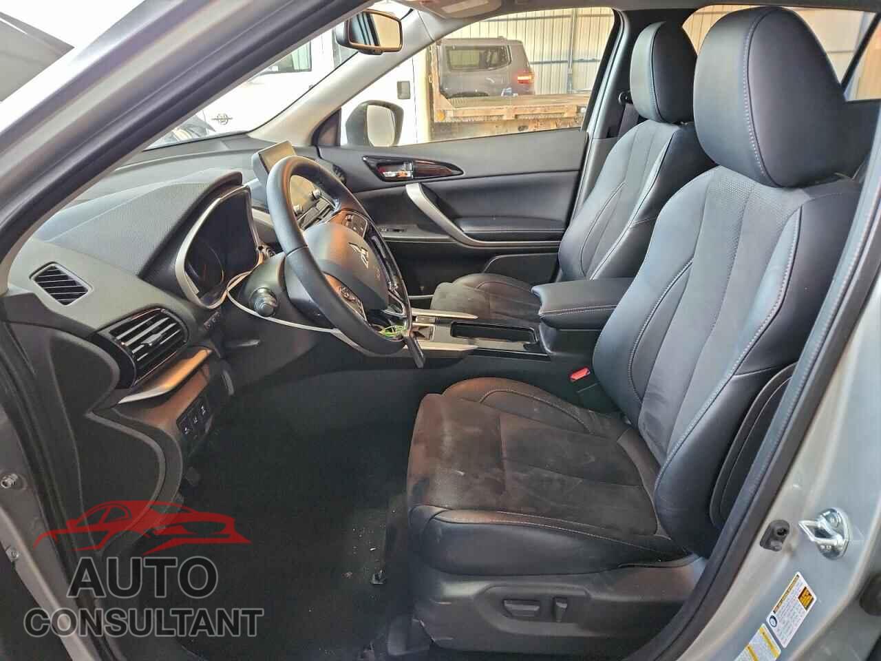 MITSUBISHI ECLIPSE 2025 - JA4ATWAA8SZ035075