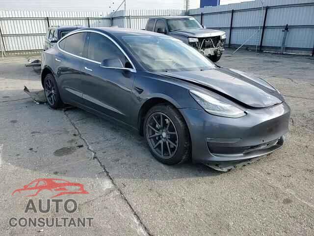 TESLA MODEL 3 2018 - 5YJ3E1EA4JF052918