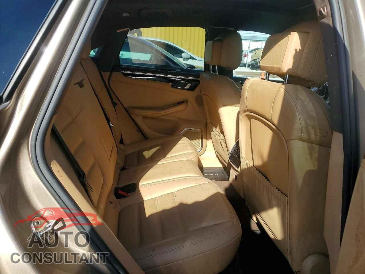 PORSCHE MACAN 2017 - WP1AF2A50HLB60316