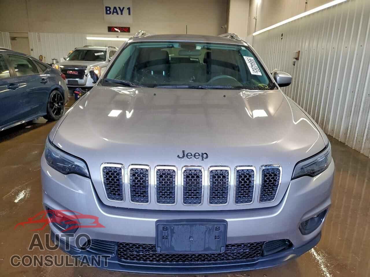 JEEP GRAND CHER 2019 - 1C4PJLCBXKD370653