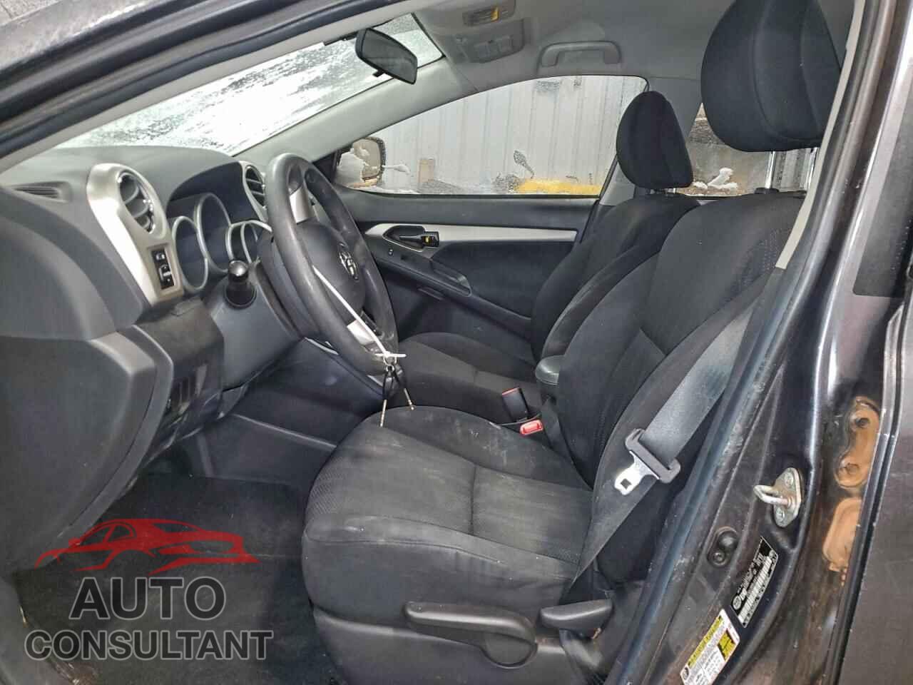 TOYOTA MATRIX 2014 - 2T1KU4EEXEC132141