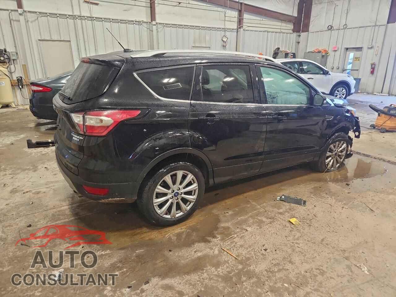 FORD ESCAPE 2017 - 1FMCU9J97HUB75445