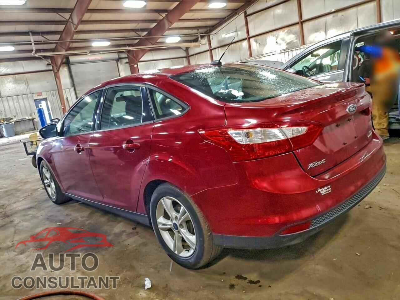FORD FOCUS 2014 - 1FADP3F22EL451014