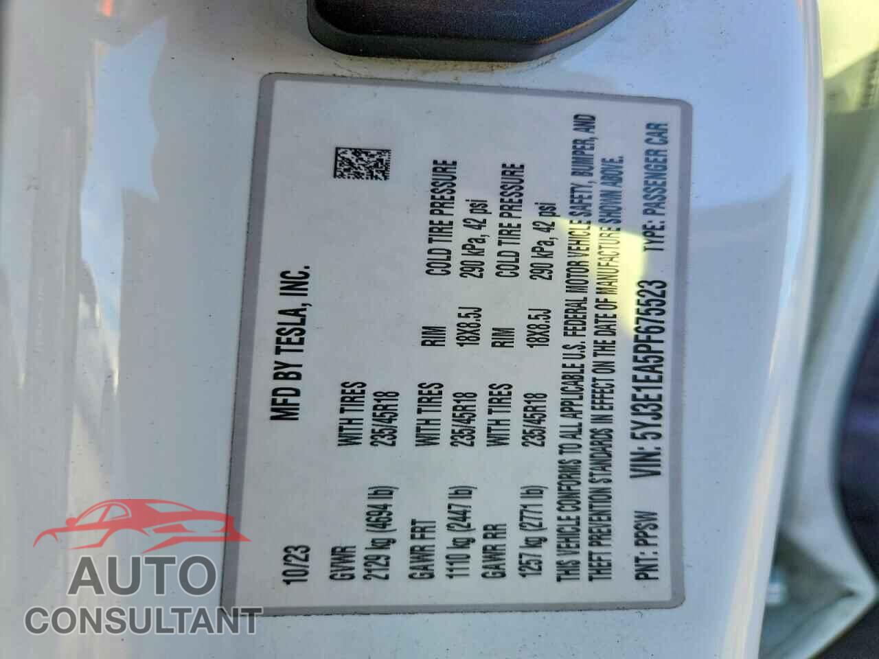TESLA MODEL 3 2023 - 5YJ3E1EA5PF675523