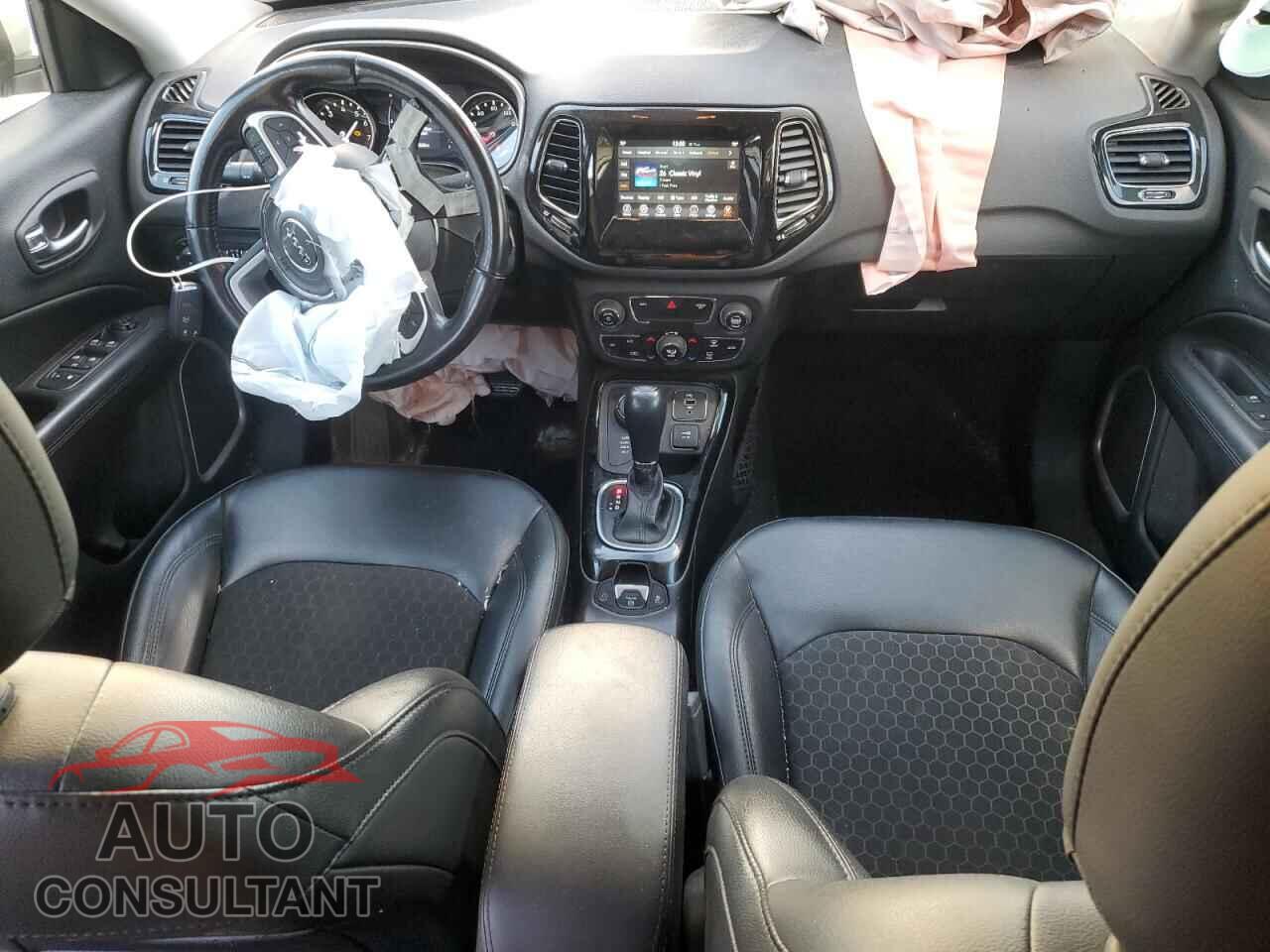 JEEP COMPASS 2020 - 3C4NJDBB4LT164884
