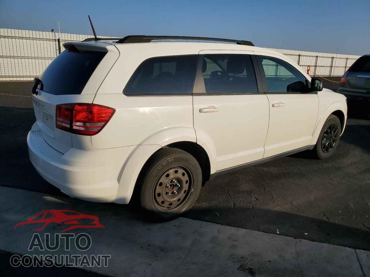 DODGE JOURNEY 2019 - 3C4PDCABXKT747244