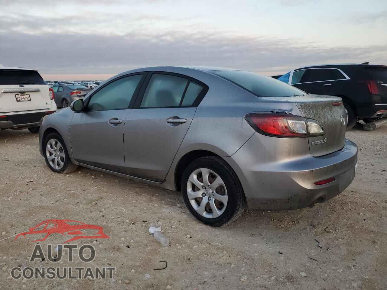 MAZDA 3 2013 - JM1BL1TF1D1735673