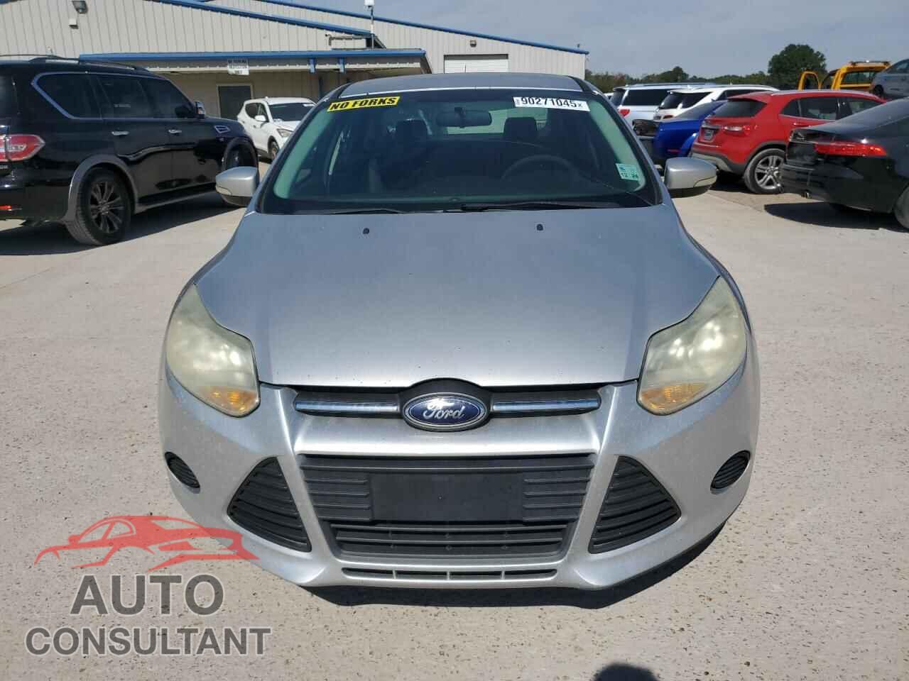 FORD FOCUS 2014 - 1FADP3F21EL282944