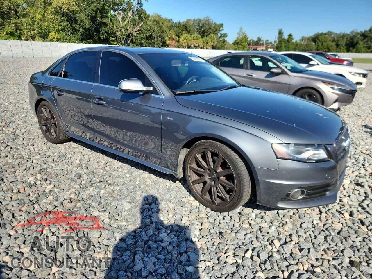 AUDI A4 2012 - WAUKFAFL1CN011902