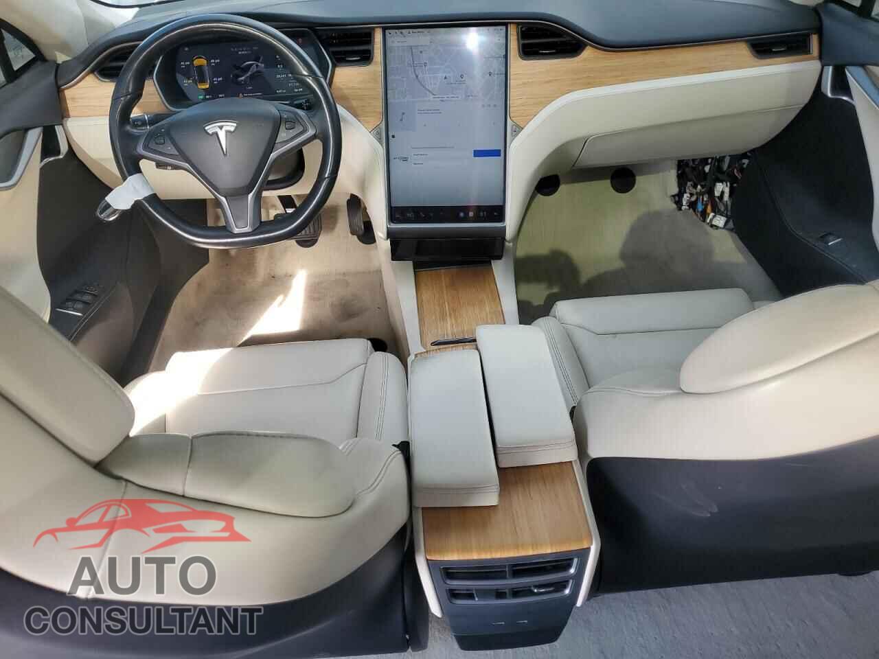 TESLA MODEL S 2018 - 5YJSA1E23JF267660