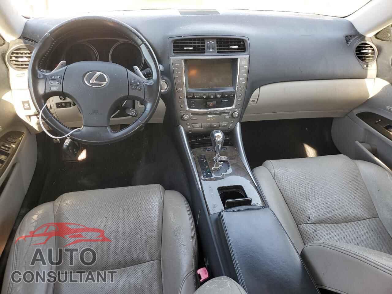 LEXUS IS 2010 - JTHCF5C29A5042210