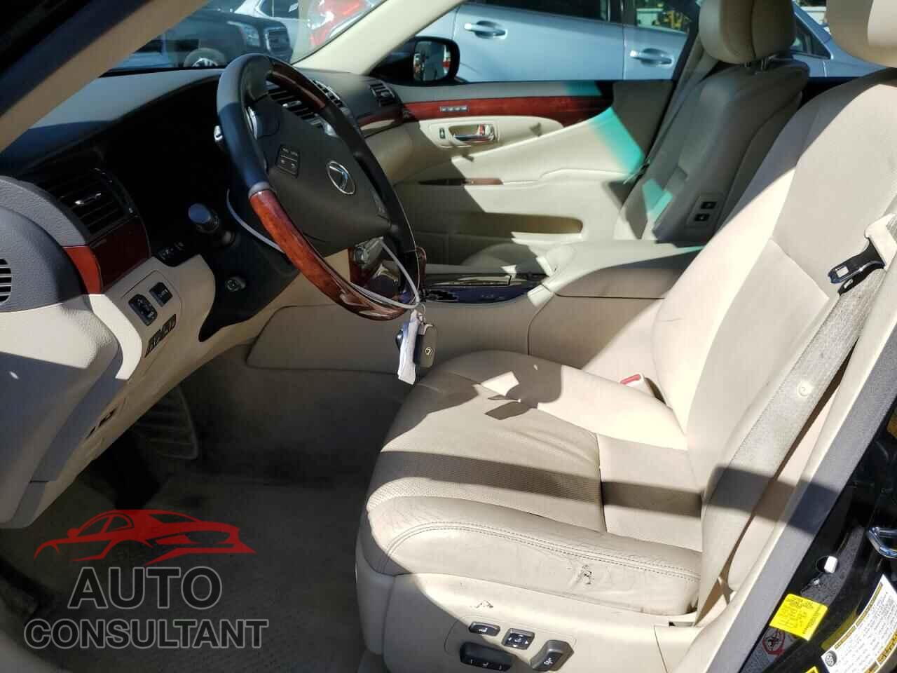 LEXUS LS460 2012 - JTHBL5EF6C5111832