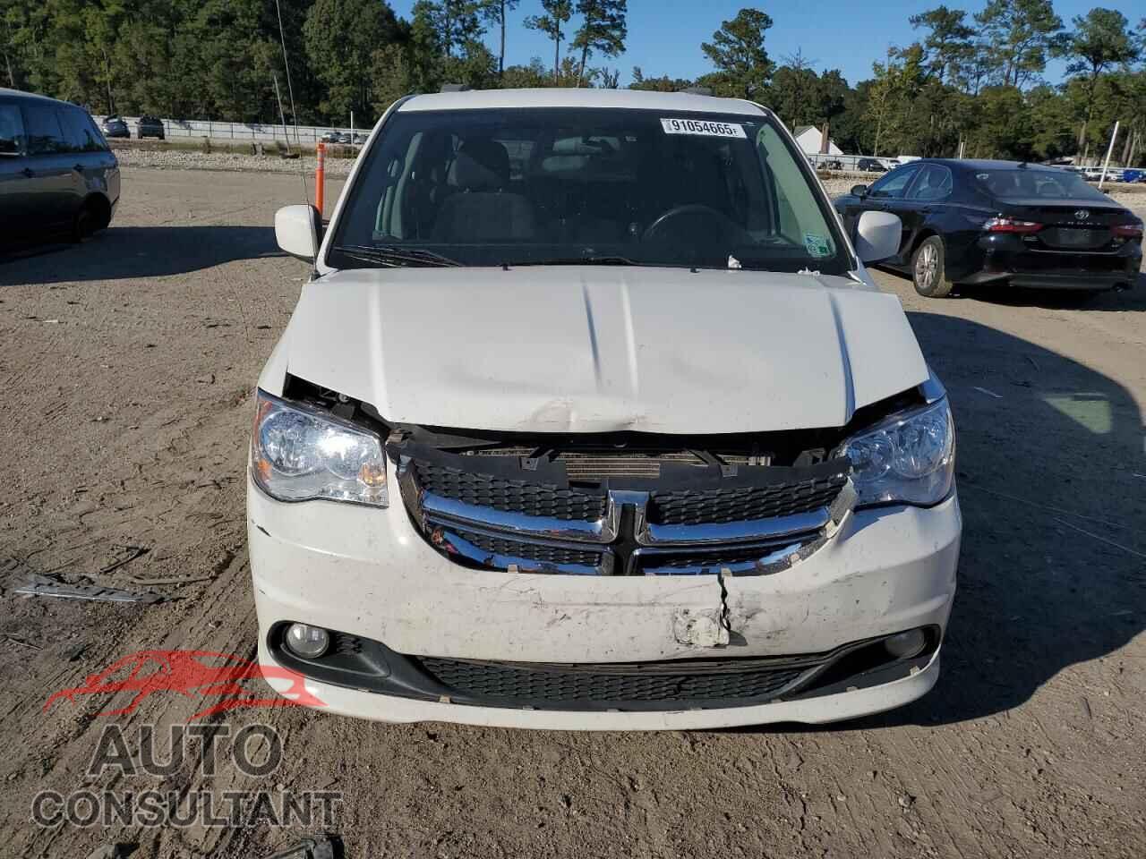 DODGE CARAVAN 2011 - 2D4RN5DG7BR751007