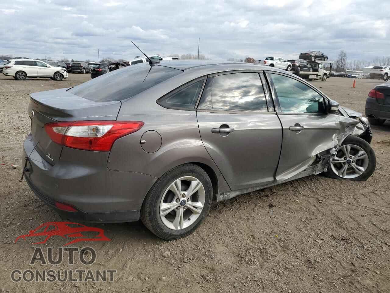FORD FOCUS 2014 - 1FADP3F27EL182895