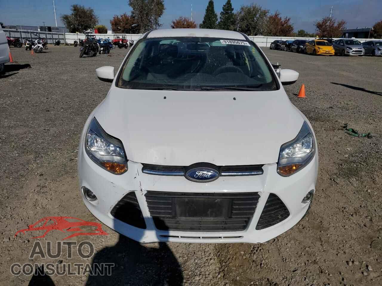 FORD FOCUS 2012 - 1FAHP3F28CL344614