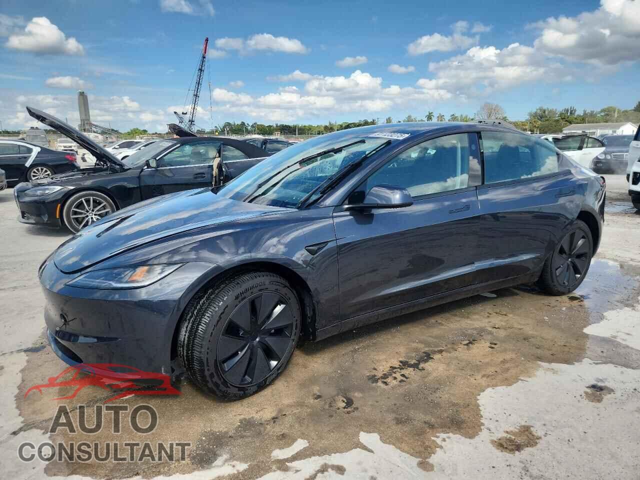 TESLA MODEL 3 2025 - 5YJ3E1EA9SF972013