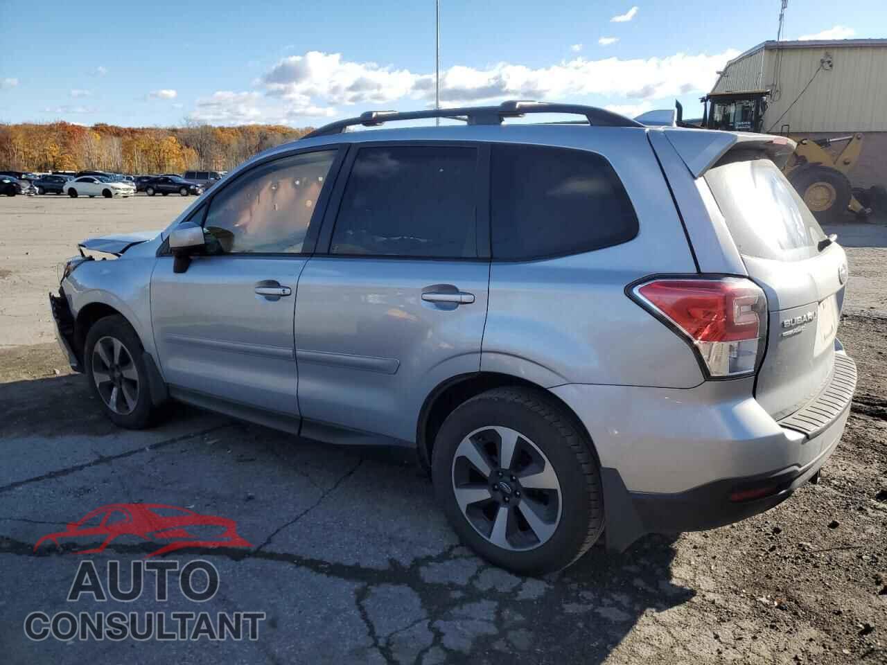 SUBARU FORESTER 2018 - JF2SJAEC0JH480687