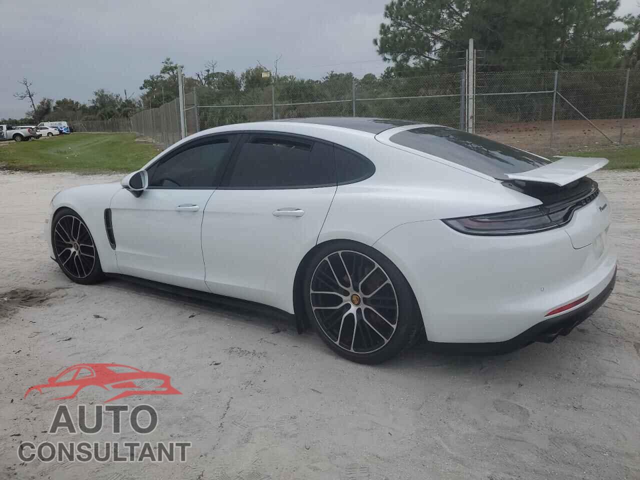 PORSCHE PANAMERA 2023 - WP0AJ2A70PL103775