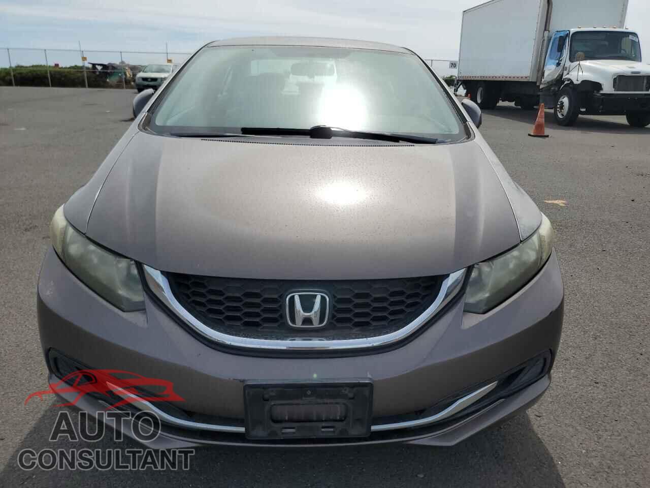 HONDA CIVIC 2013 - 2HGFB2F50DH571820