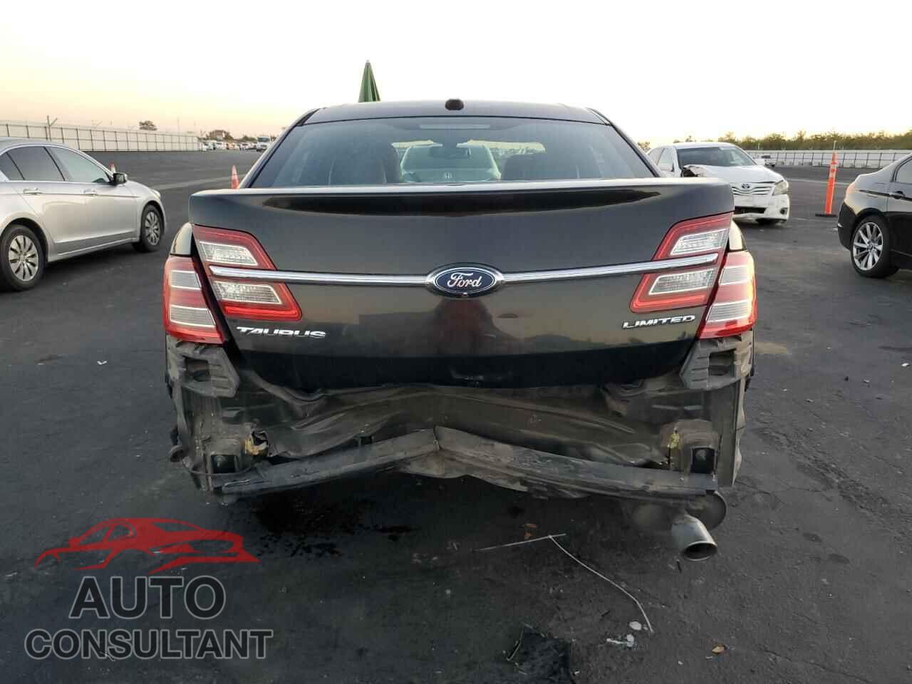 FORD TAURUS 2013 - 1FAHP2F81DG129651