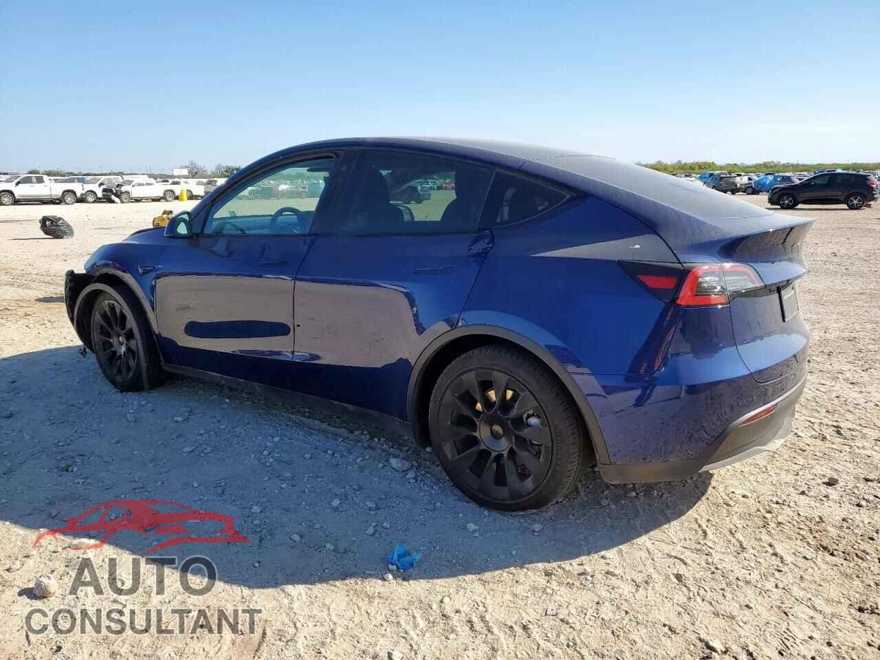TESLA MODEL Y 2021 - 5YJYGDED4MF115841