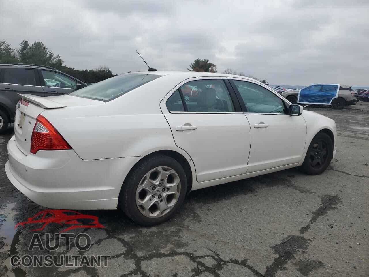 FORD FUSION 2010 - 3FAHP0HA7AR370333