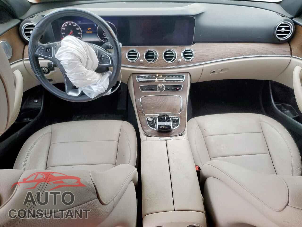 MERCEDES-BENZ E-CLASS 2018 - WDDZF4JB7JA317367