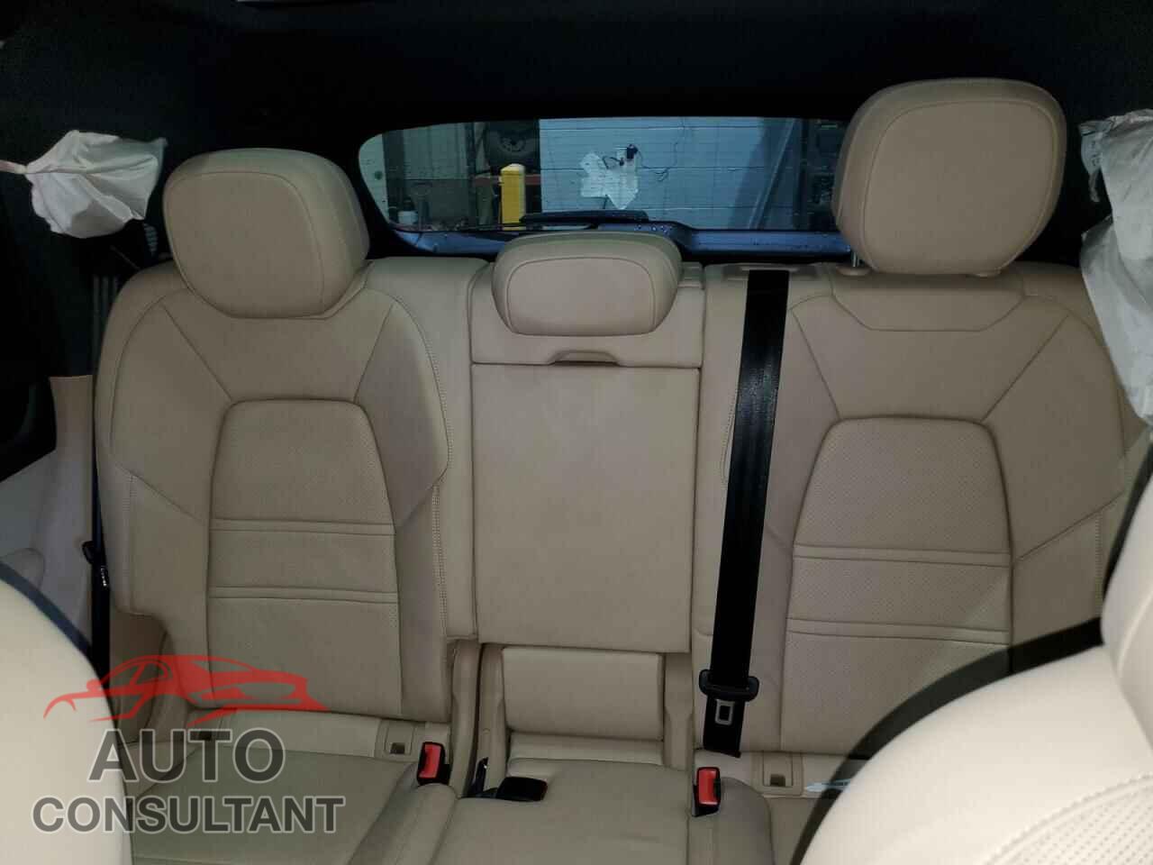 PORSCHE CAYENNE 2021 - WP1AA2AYXMDA07858