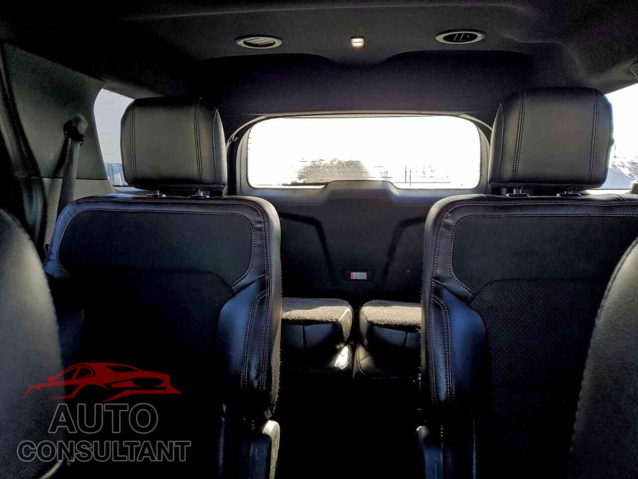 FORD EXPLORER 2018 - 1FM5K8D83JGB53345