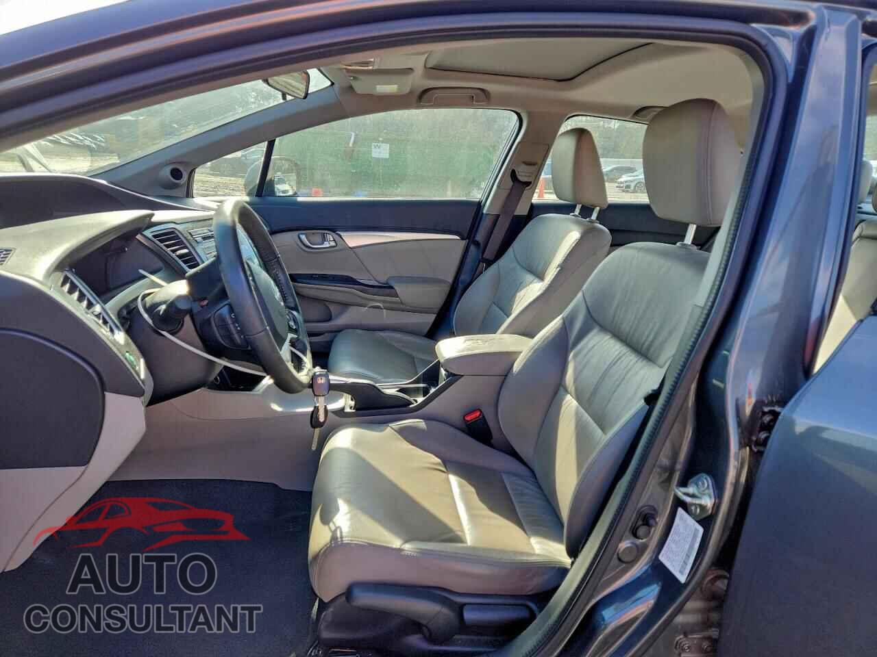 HONDA CIVIC 2013 - 2HGFB2F98DH522531