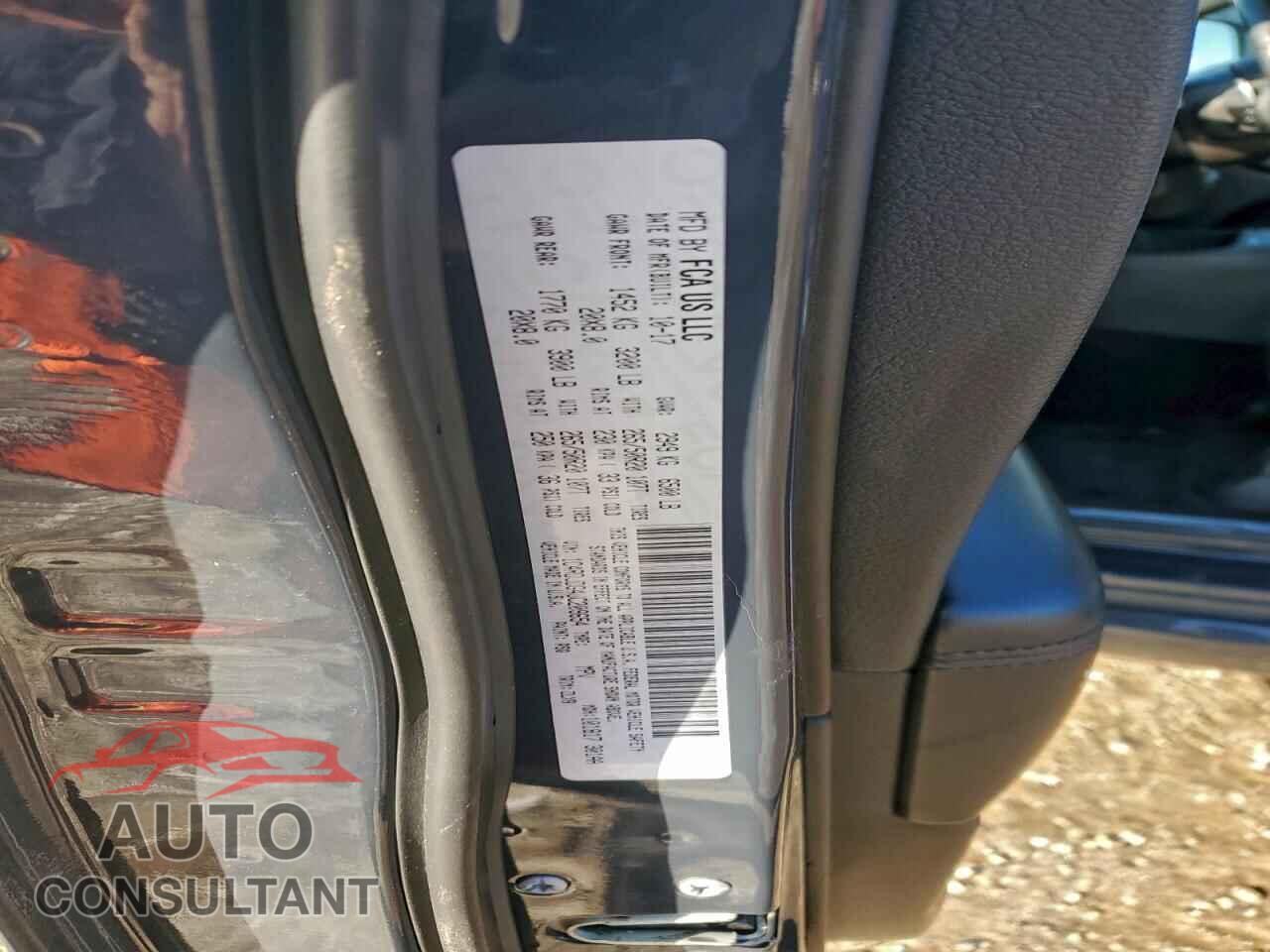DODGE DURANGO 2018 - 1C4RDJDG4JC209654
