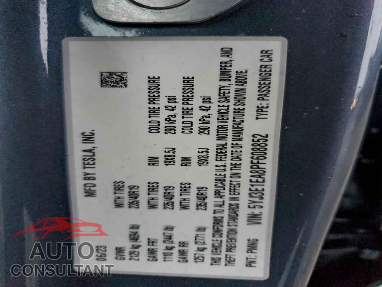 TESLA MODEL 3 2023 - 5YJ3E1EA8PF608852