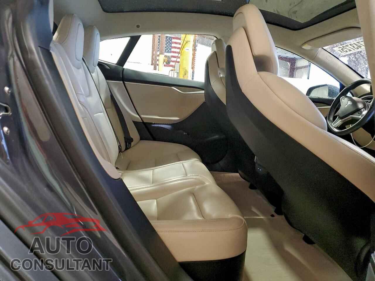 TESLA MODEL S 2017 - 5YJSA1E20HF232228