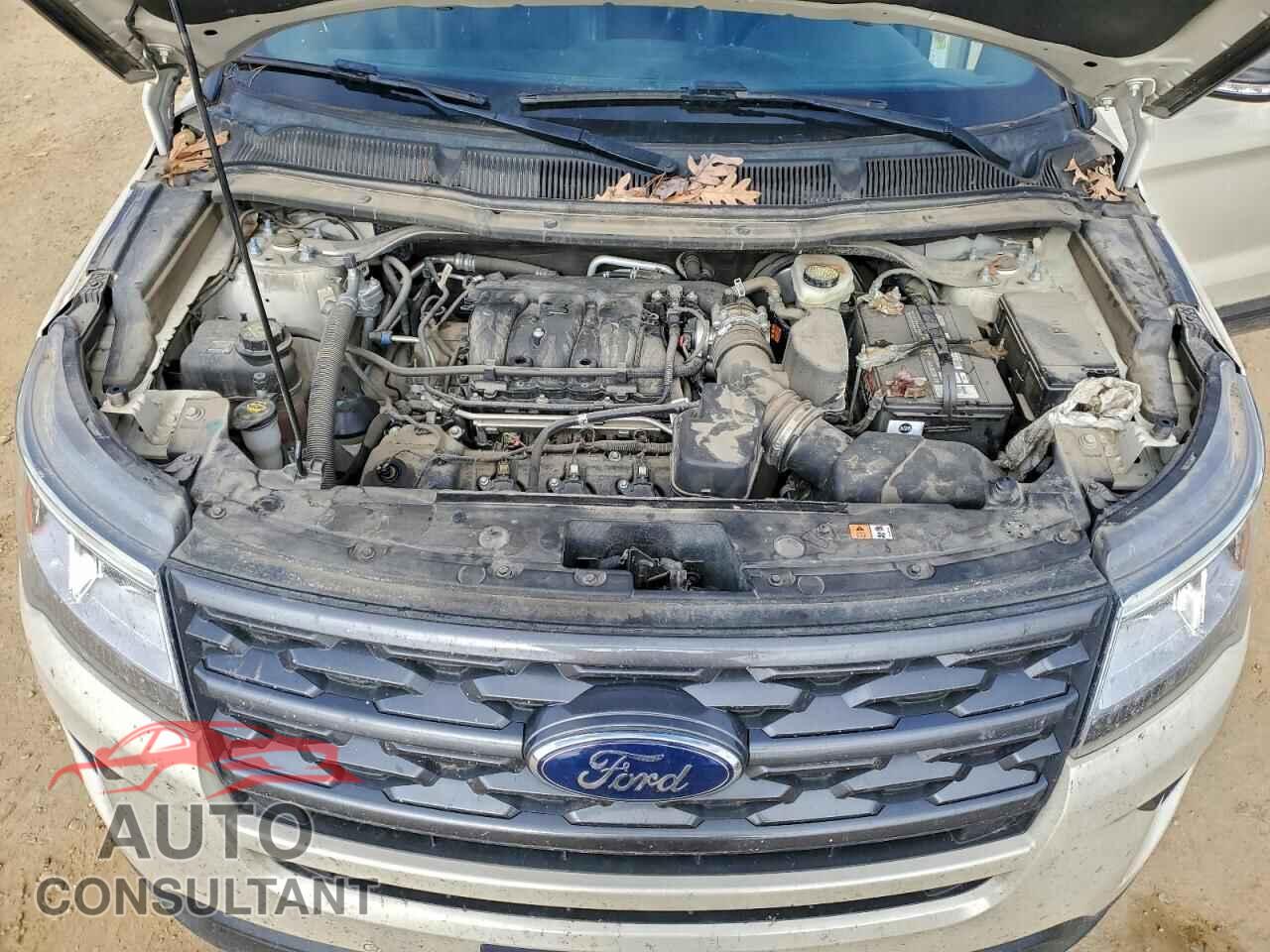 FORD EXPLORER 2018 - 1FM5K7D81JGA17841