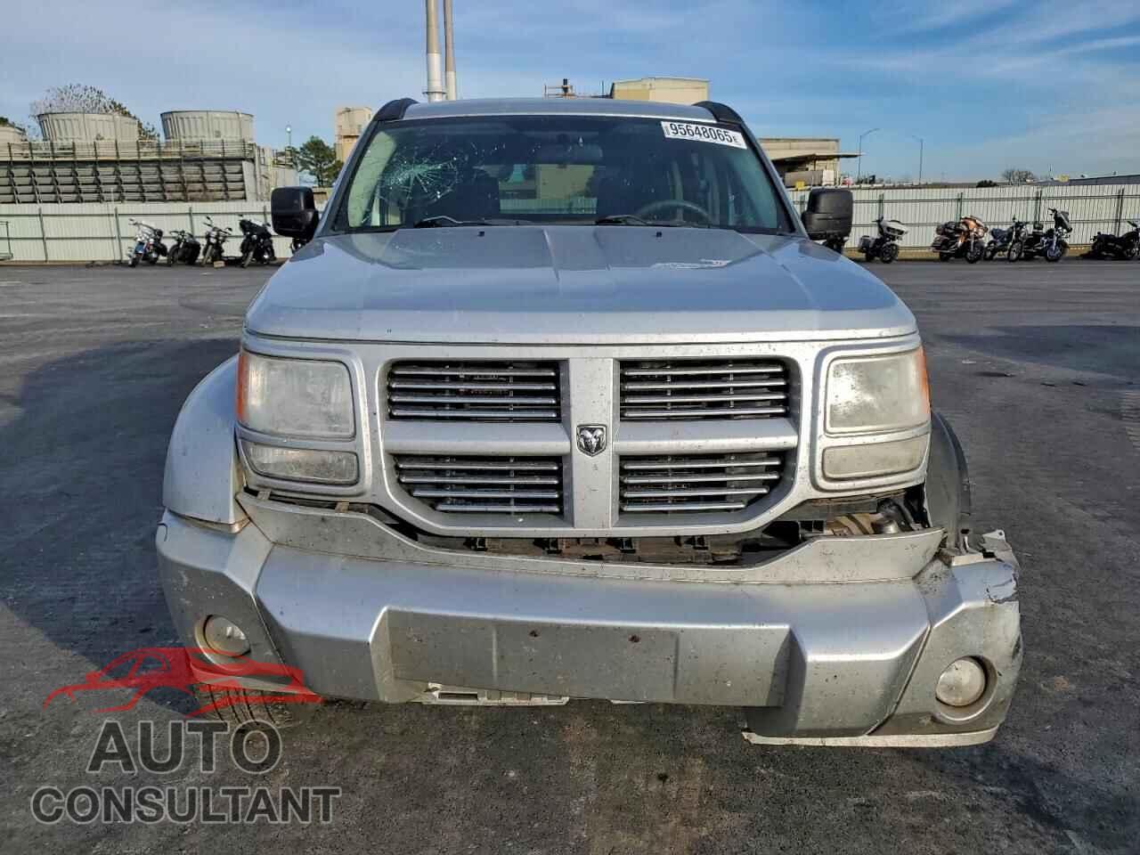 DODGE NITRO 2010 - 1D4PT4GK0AW173524