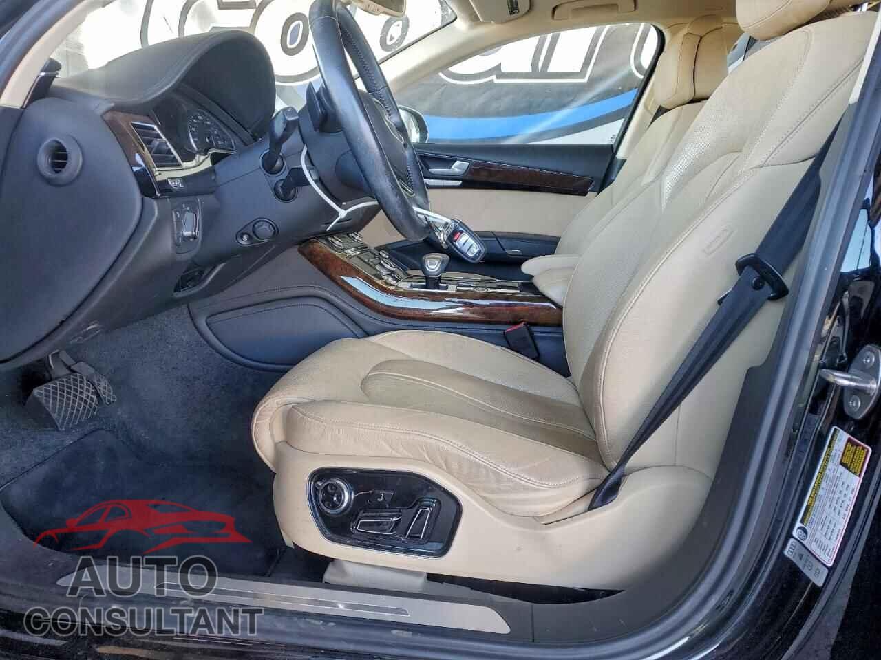 AUDI A8 2014 - WAUR2AFD7EN009111