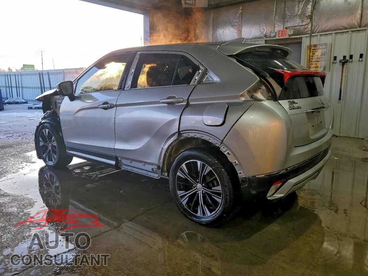 MITSUBISHI ECLIPSE 2018 - JA4AT5AA2JZ046405