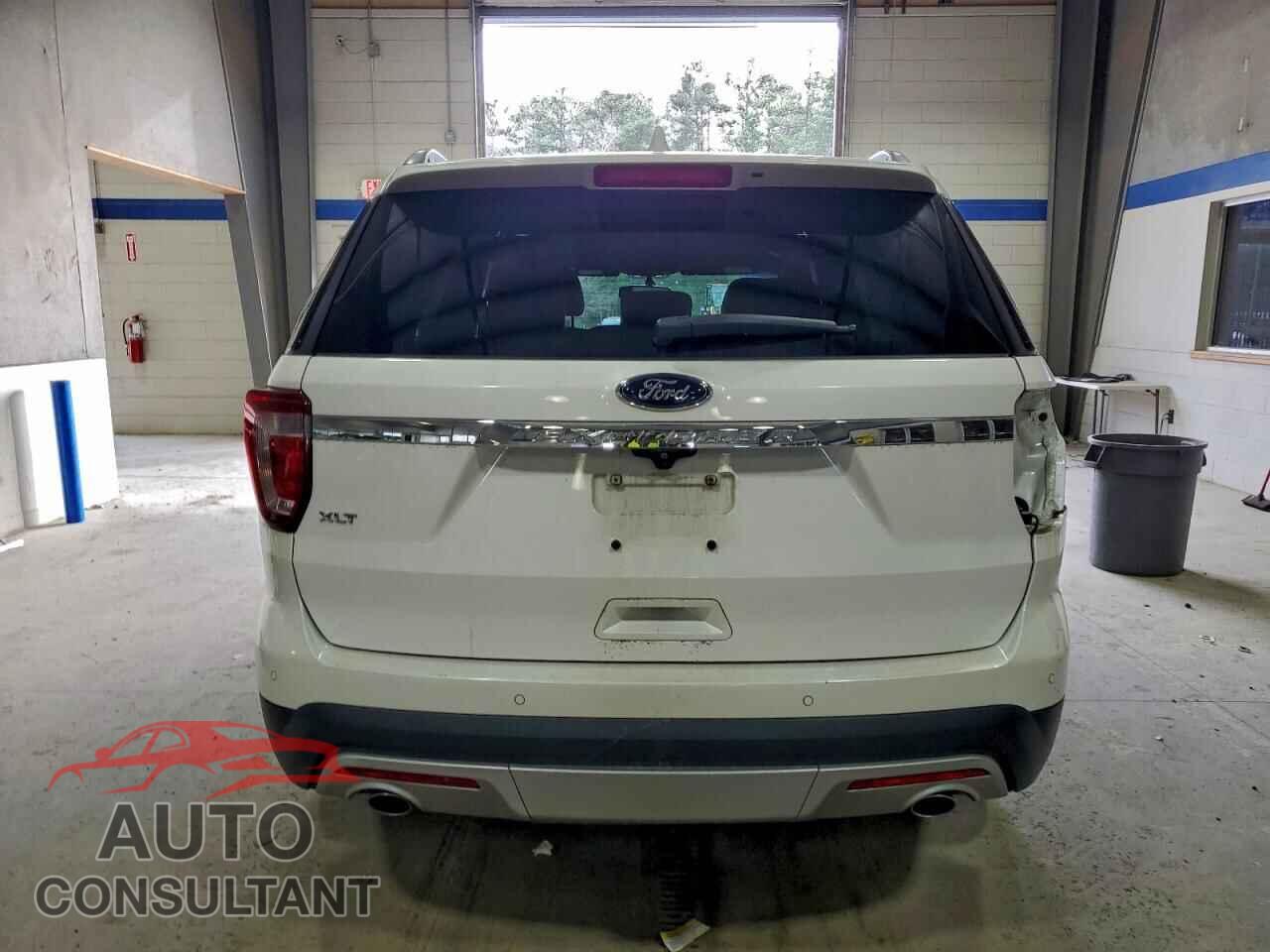 FORD EXPLORER 2017 - 1FM5K7D83HGE09147