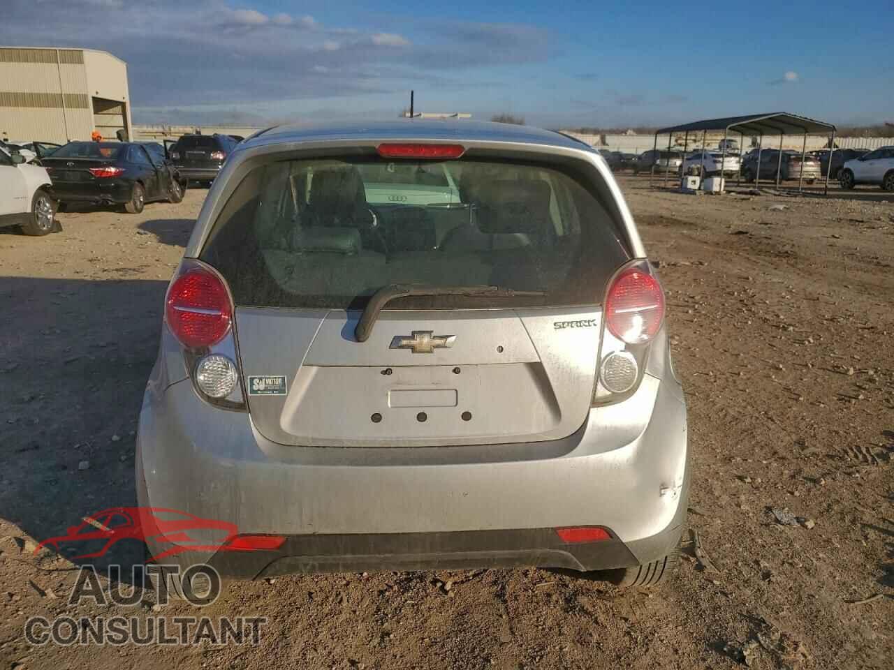 CHEVROLET SPARK 2015 - KL8CD6S95FC747738