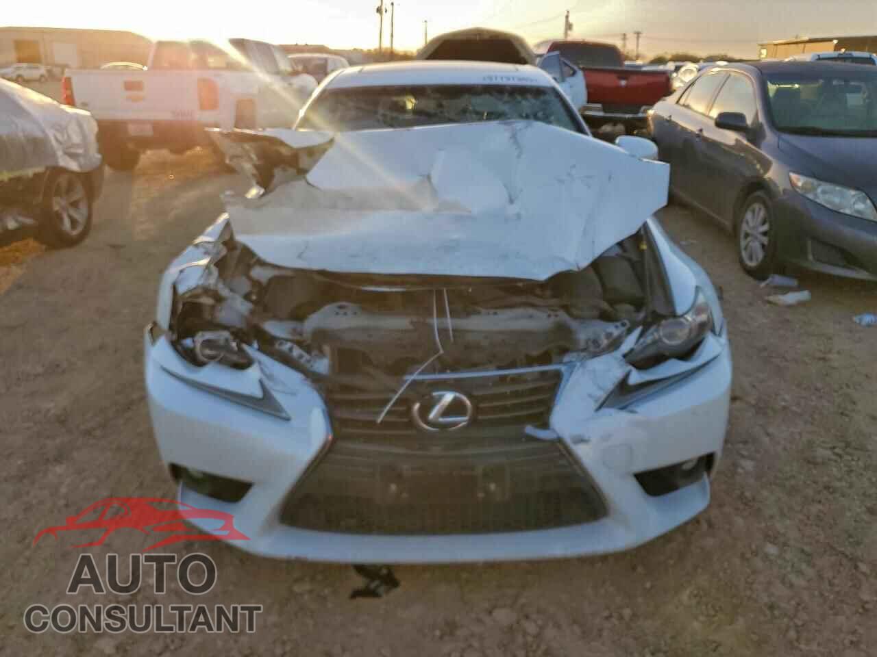 LEXUS IS 2015 - JTHBF1D25F5078079