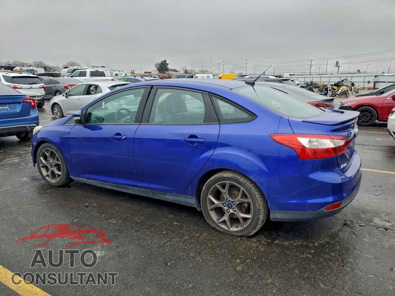FORD FOCUS 2014 - 1FADP3F22EL357635
