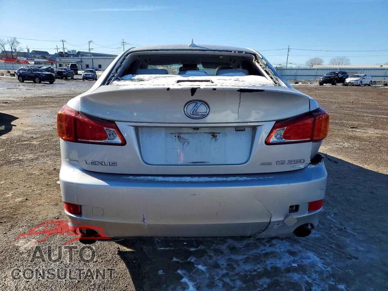 LEXUS IS 2009 - JTHCK262195034913