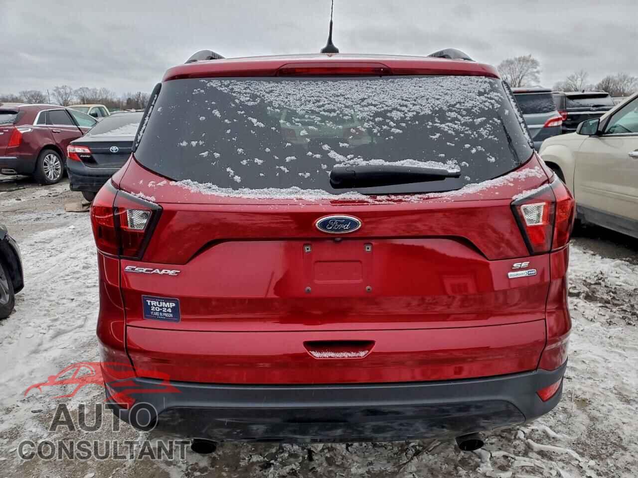 FORD ESCAPE 2019 - 1FMCU9GD7KUB96878