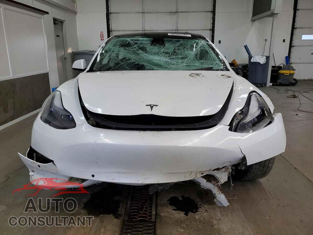 TESLA MODEL 3 2022 - 5YJ3E1EB4NF127731