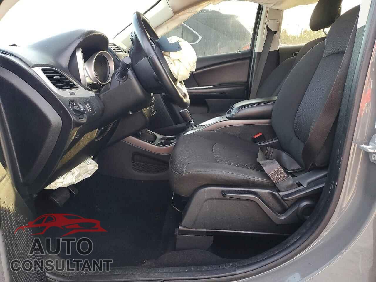 DODGE JOURNEY 2019 - 3C4PDCBB5KT862610