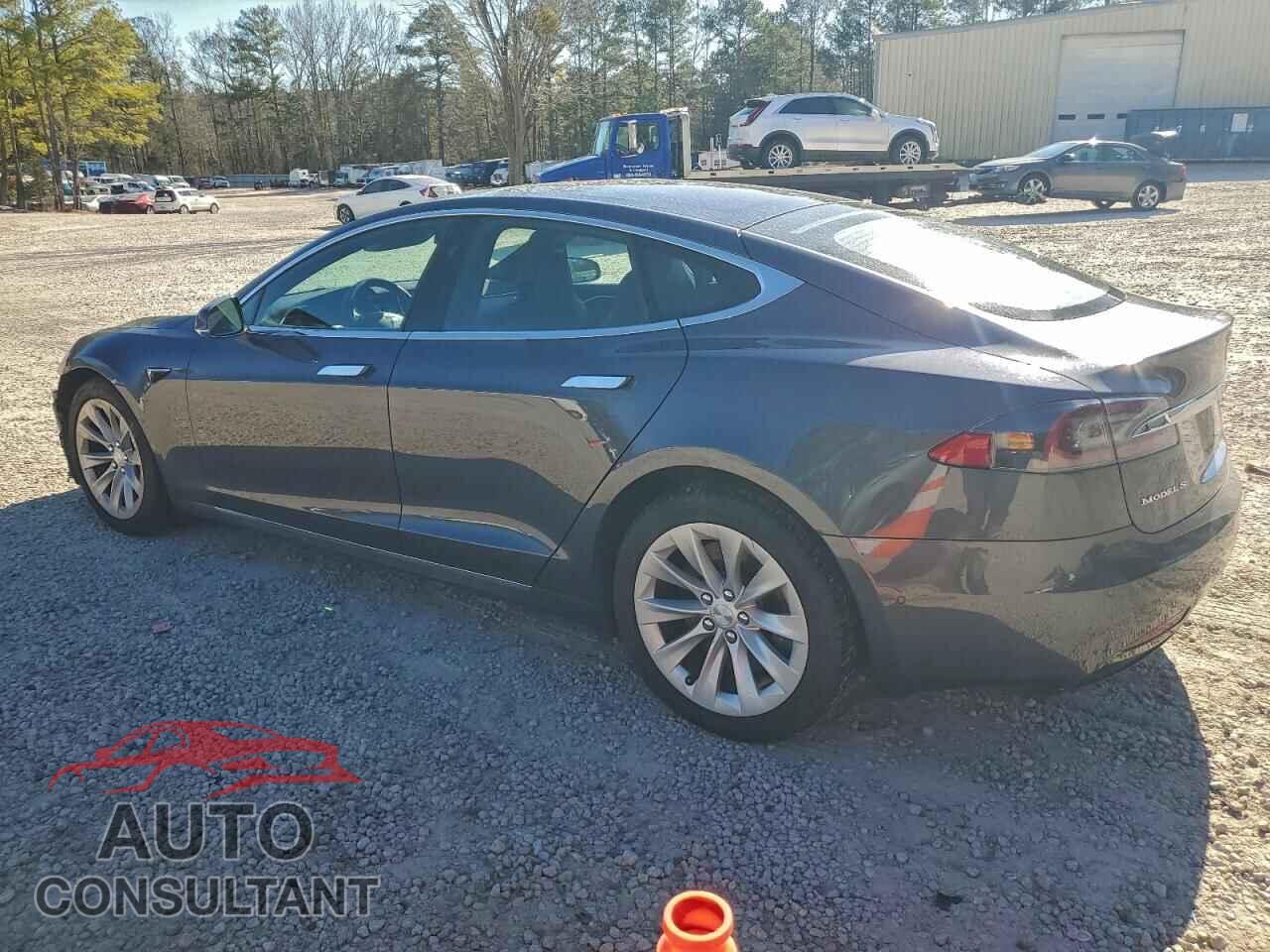 TESLA MODEL S 2017 - 5YJSA1E24HF196723